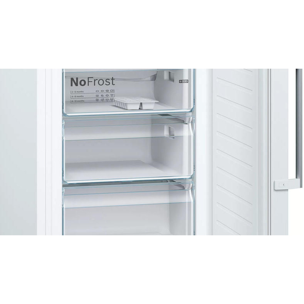 Двухкамерный холодильник Bosch KGN39VWEQ