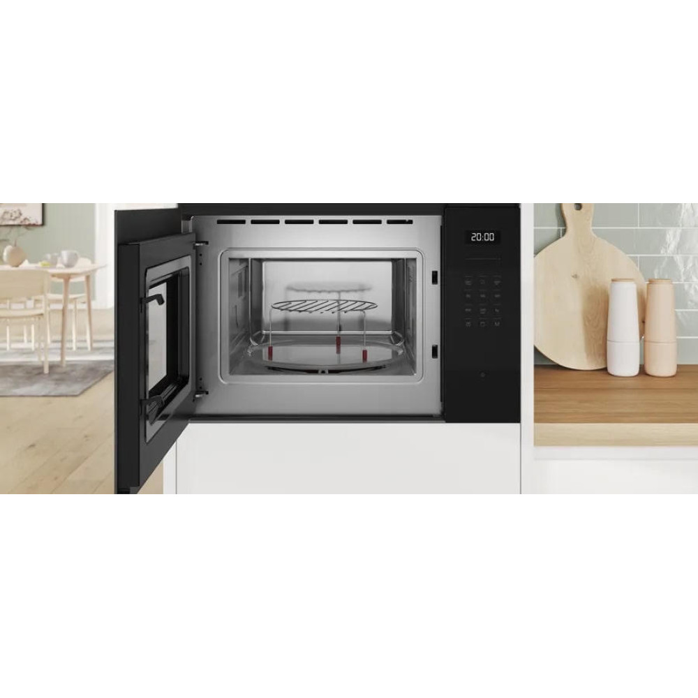 Встраиваемая микроволновая печь Bosch BEL554MB2