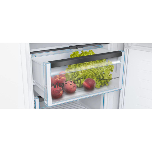 Однокамерный холодильник Bosch KIL82SDE0