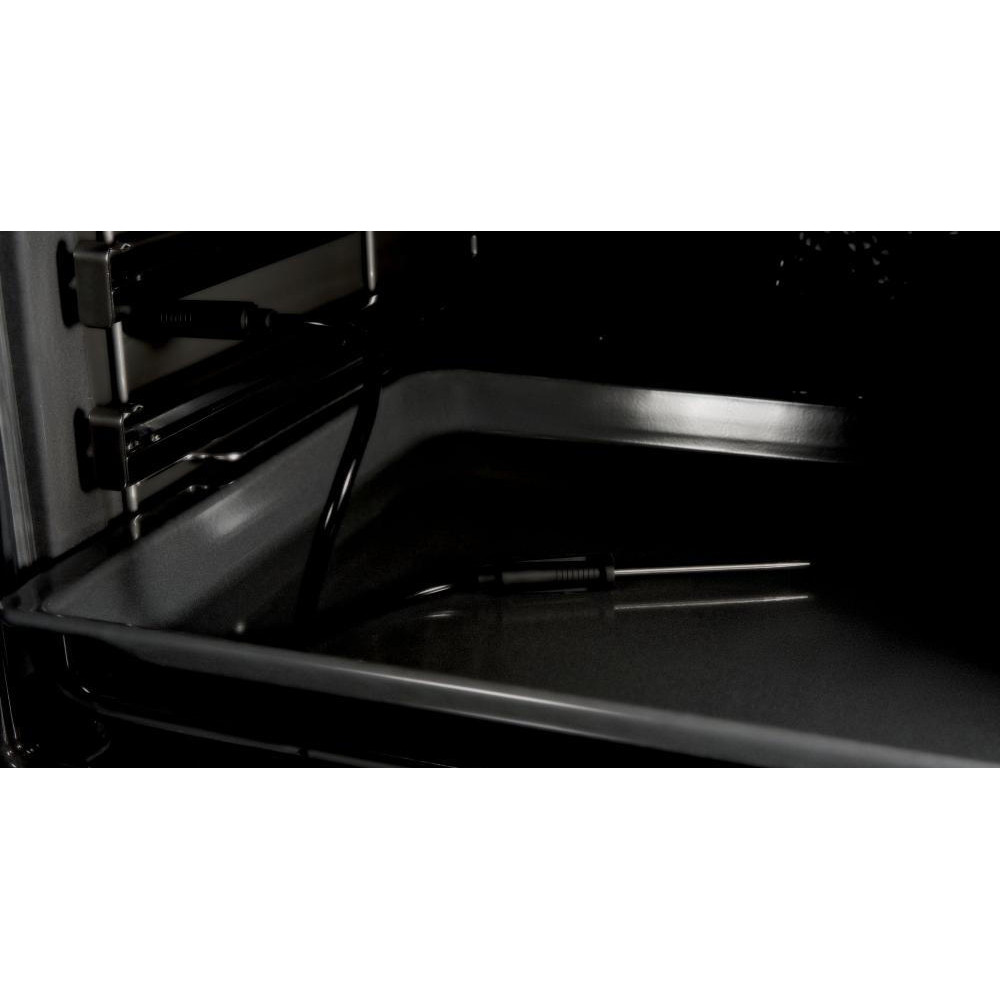 Духовой шкаф Bosch HBG557SB0R