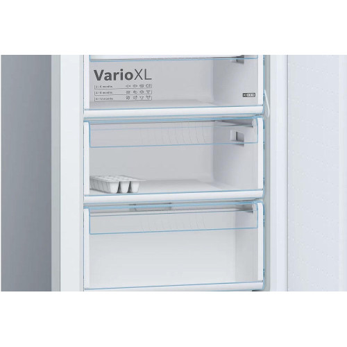 Двухкамерный холодильник Bosch KGE39AL33R