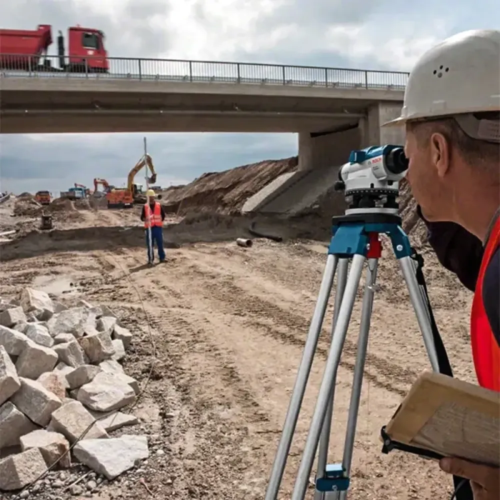 Bosch GOL 32 D Professional оптический нивелир 0601068500