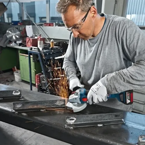 Bosch Professional GWS 18V-10 (без АКБ и ЗУ) аккумуляторная угловая шлифмашина, 06019J4002